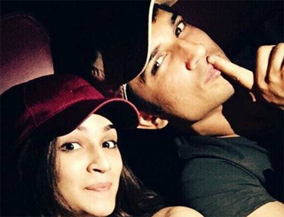 सुशांत ने कृति के साथ शेयर की हॉट वीडियो, ऑफस्क्रीन भी है दोस्ती!