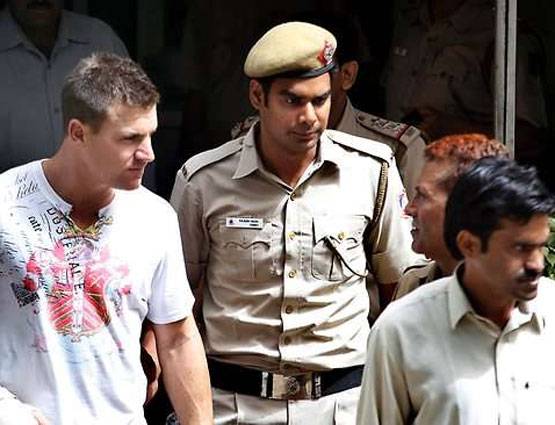 IPL: Top 10 मोमेंट्स- हरभजन ने मारा थप्पड़, शाहरुख ने दी गाली