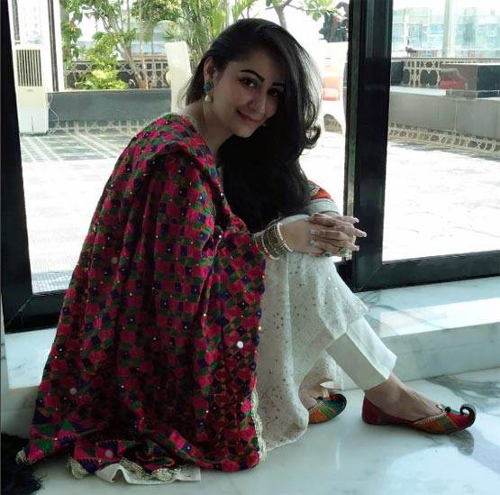 संजय दत्त की पत्नी मान्यता फिल्मों में कर चुकी हैं आइटम डांस!