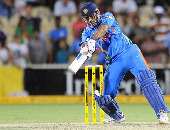 सबसे लंबे छक्के का रिकॉर्ड जो पिछले 79 सालों में भी कोई नहीं तोड़ सका