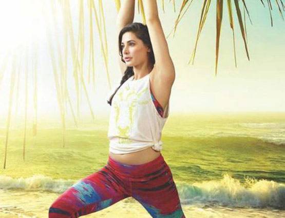 फुर्सत में हैं नरगिस फाखरी, कर रही हैं ऐसी PHOTOS शेयर