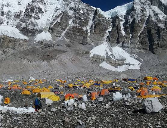 समंदर से लेकर 19000ft ऊपर एवरेस्ट पर नेवी का कैंप, देखें खतरनाक PHOTOS
