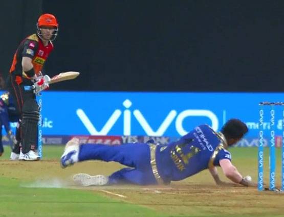 मैदान पर खतरनाक तरीके से फिसले पांड्या, बड़ा हादसा टला