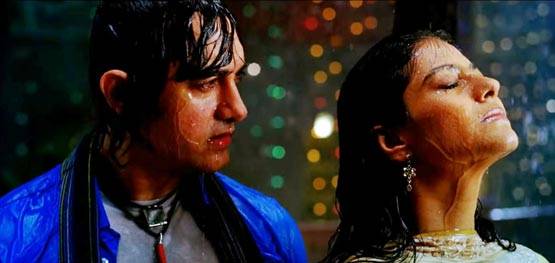 PHOTOS: जब परफेक्शनिस्ट आमिर खान ने फिल्मों में दिए ऐसे हॉट सीन