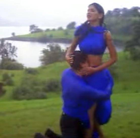 PHOTOS: जब परफेक्शनिस्ट आमिर खान ने फिल्मों में दिए ऐसे हॉट सीन