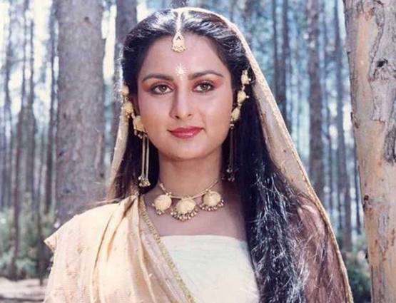 यश चोपड़ा के घर रहती थी ये एक्ट्रेस, पहली फिल्म में पहनी थी बिकिनी