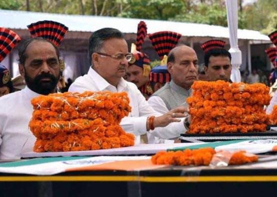सुकमा के शहीदों को देश ने किया सलाम, देखें PHOTOS