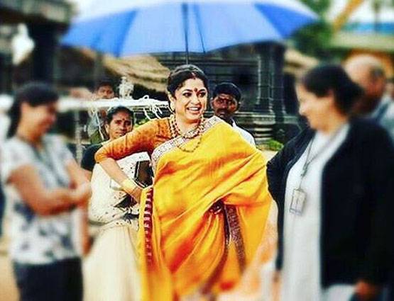 ऐसी दिखती थी बाहुबली की मां, 28 साल बड़े हीरो के साथ किया था रोमांस