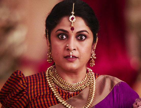 ऐसी दिखती थी बाहुबली की मां, 28 साल बड़े हीरो के साथ किया था रोमांस