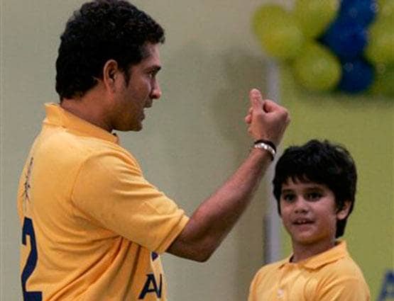 मास्टर ब्लास्टर की ये 44 RARE PHOTOS शायद ही आपने देखी हों