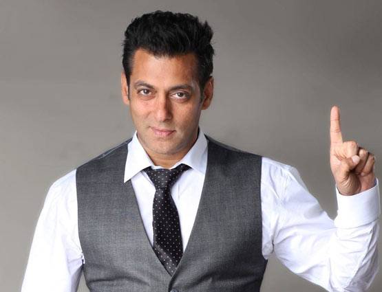 बॉलीवुड के इन बड़े एक्टर्स को हो सकता है 'बाहुबली' प्रभास से खतरा