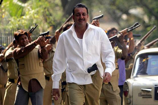 ये हैं संजय दत्त के दमदार लुक्स, कुछ हंसा गए तो कुछ रुला गए