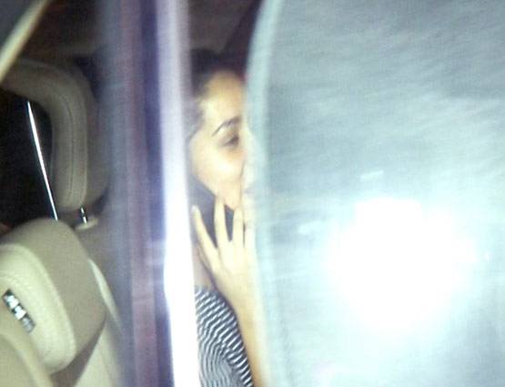 PHOTOS: आदित्य रॉय से भिड़े फरहान, मनाने पहुंची श्रद्धा