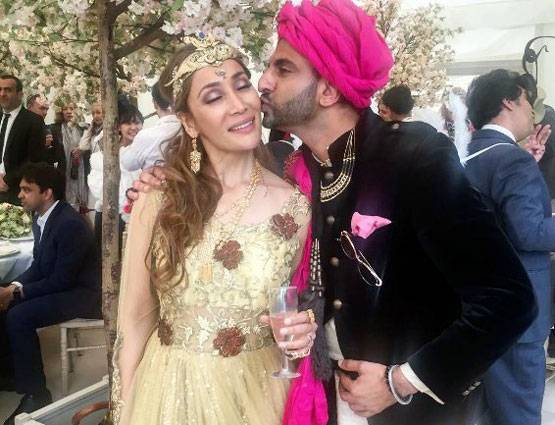 WEDDING PHOTOS: लंदन में हुई सोफिया हयात की शादी, कभी बनी थी नन