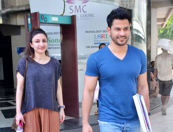 प्रेग्नेंसी की अनाउंसमेंट के बाद पहली बार साथ दिखे सोहा और कुणाल