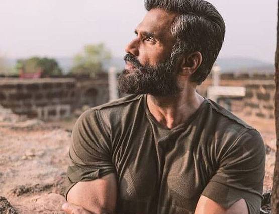 25 सालों से 28 इंच की जीन्स पहनते हैं सुनील शेट्टी,यह है फिटनेस का राज