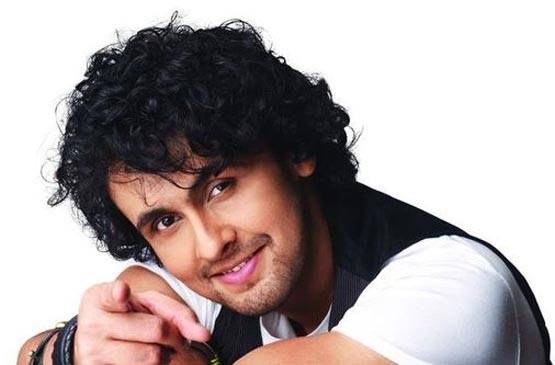 अजान मामला: सोनू निगम को लेकर दो गुटों में बंटा बॉलीवुड