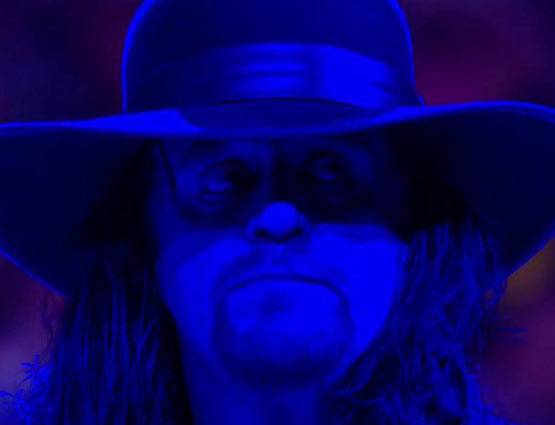 PHOTOS: खत्म हुआ 25 वर्षों का रुतबा, आखिरी मैच में इस तरह हारे अंडरटेकर...