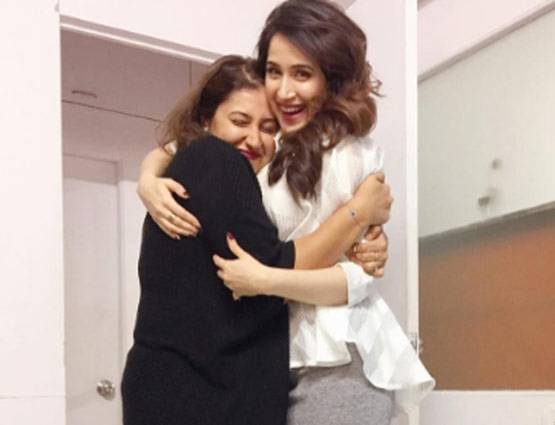 जहीर की टीम को फिर चीयर करने पहुंची एक्ट्रेस 'गर्लफ्रेंड'