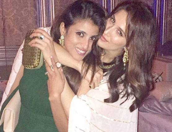 जहीर की टीम को फिर चीयर करने पहुंची एक्ट्रेस 'गर्लफ्रेंड'