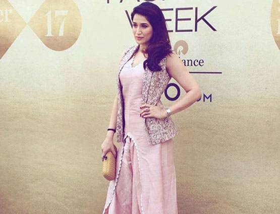 जहीर की टीम को फिर चीयर करने पहुंची एक्ट्रेस 'गर्लफ्रेंड'