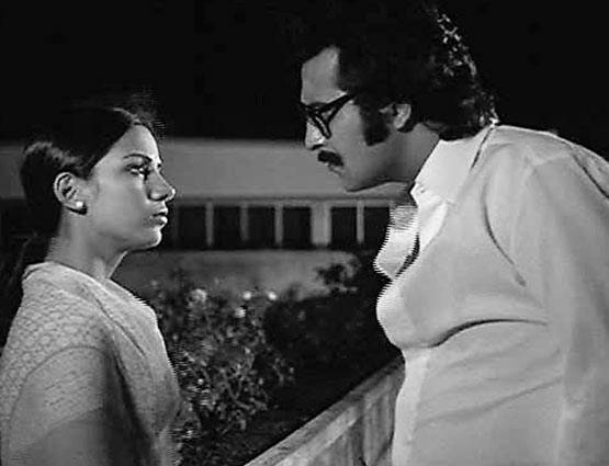 योगी के लिए प्रचार किया था विनोद खन्ना ने, देखें Unseen PHOTOS