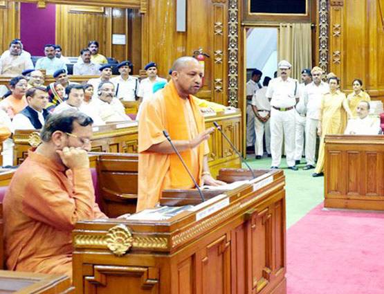 PHOTOS: योगी का स्टाइल हिट, ऐसे तैयार होता है आदित्यनाथ का कुर्ता