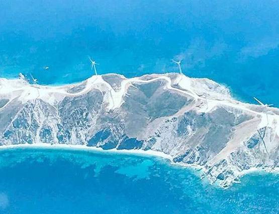 PHOTOS: 'रमन भल्ला' ग्रीस में मना रहे हैं शादी की दूसरी सालगिरह