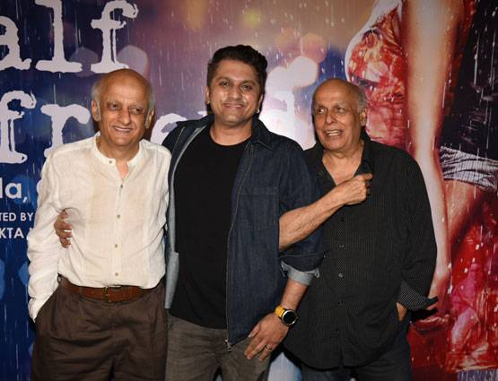 PHOTOS: हाफ गर्लफ्रेंड की सक्सेस पार्टी में 'नागिन' समेत पहुंचे ये STARS