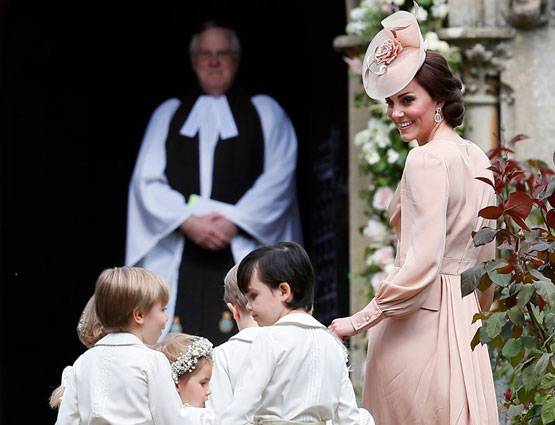 PHOTOS: ब्रिटिश राजकुमारी की बहन पीपा मिडलटन की शाही वेडिंग