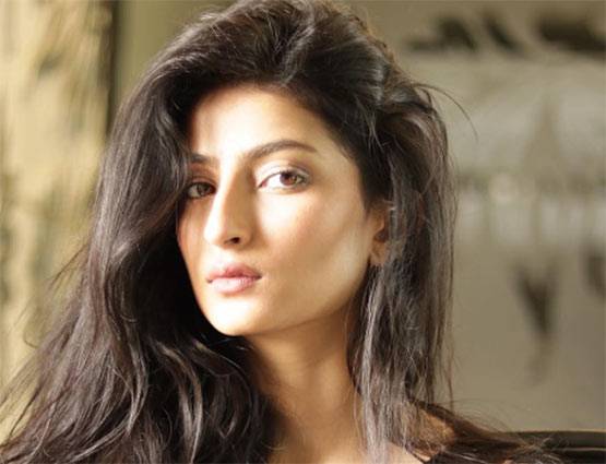 बॉलीवुड डेब्यू करने जा रही हैं श्वेता तिवारी की बेटी, इस एक्टर के साथ करेंगी काम