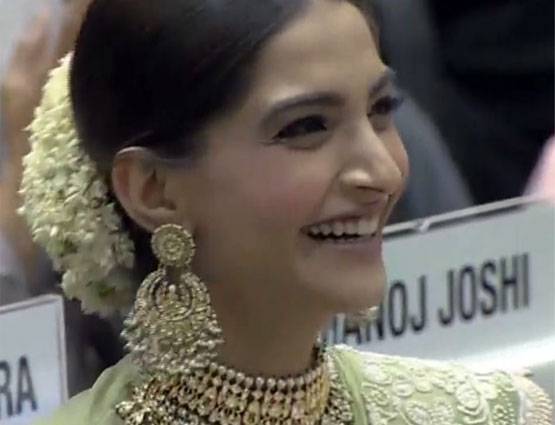 सोनम को जब मिला नेशनल अवॉर्ड, ताली बजा रहे थे पापा अनिल कपूर