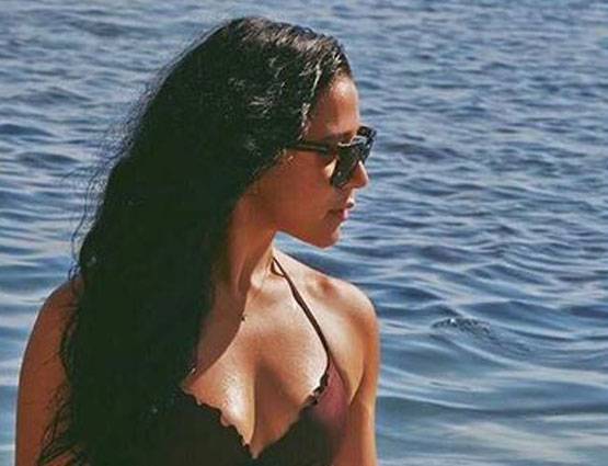 PHOTOS: बाली में BIKINI में दिखीं जैकी श्रॉफ की बेटी कृष्णा