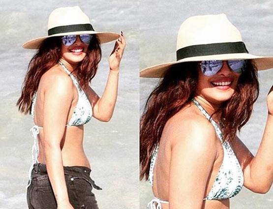 ब्लैक के बाद ब्लू बिकिनी में स्पॉट हुई प्रियंका चोपड़ा, PHOTOS वायरल