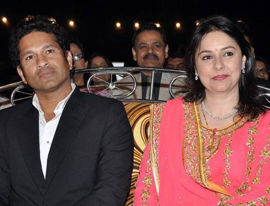 ...जानें कितनी पढ़ी-लिखी हैं इन कम पढ़े खिलाड़ियों की Better Half