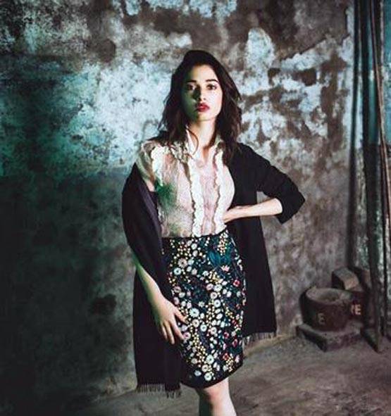 PHOTOS: बाहुबली की ये हिट एक्ट्रेस, बॉलीवुड में रही फ्लॉप