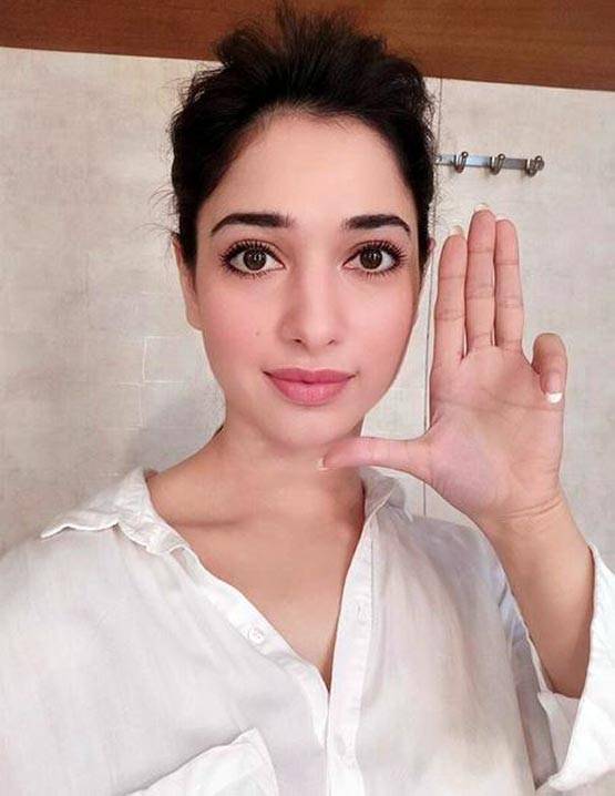 PHOTOS: बाहुबली की ये हिट एक्ट्रेस, बॉलीवुड में रही फ्लॉप