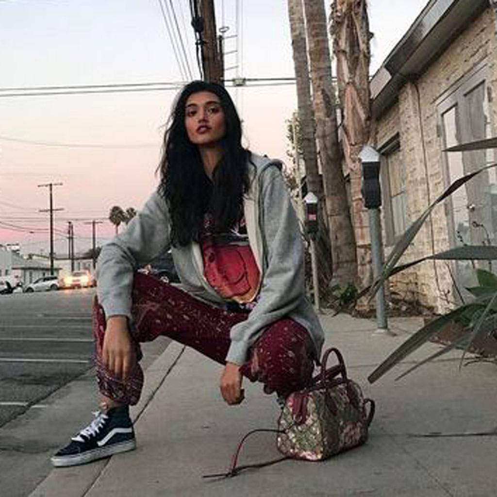 जस्ट‍िन बीबर के शो में दिखेगी ये बोल्ड पंजाबी कुड़ी...