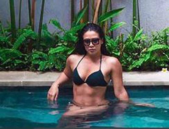 PHOTOS: बाली में BIKINI में दिखीं जैकी श्रॉफ की बेटी कृष्णा