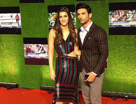 सचिन की मूवी का ग्रैंड प्रीमियर, बच्चन से लेकर खान तक पहुंचे