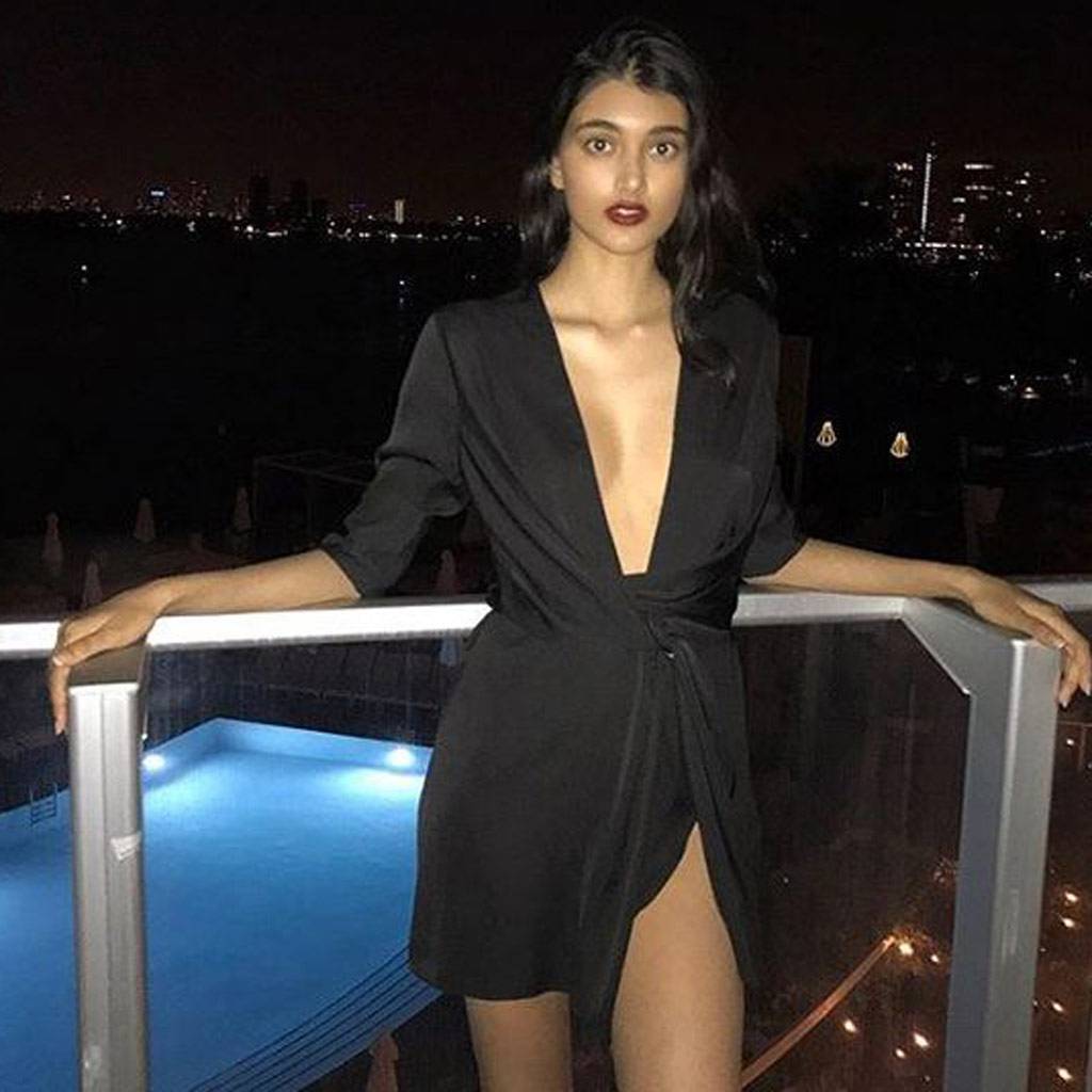 जस्ट‍िन बीबर के शो में दिखेगी ये बोल्ड पंजाबी कुड़ी...