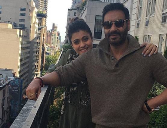 अजय-काजोल ऐसे कर रहे हैं maldives में एन्जॉय