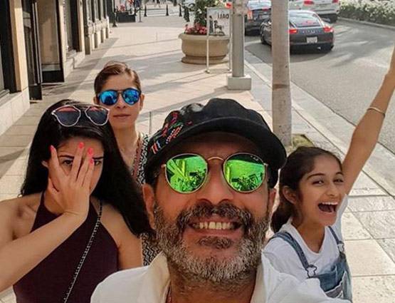 18 साल की हुई चंकी पांडे की बेटी, सलमान करेंगे बॉलीवुड में लॉन्च