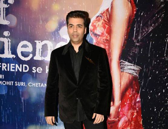 PHOTOS: हाफ गर्लफ्रेंड की सक्सेस पार्टी में 'नागिन' समेत पहुंचे ये STARS