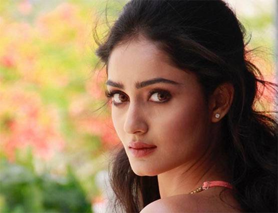 जर्नलिज्म, इंजीनियरिंग, एमबीए- टीवी सितारों के पास हैं ये डिग्रीज