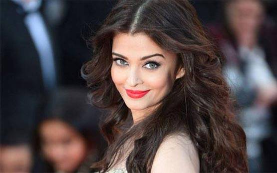 अभिषेक से पहले ऐश्वर्या ने क्या सच में की थी पेड़ से शादी