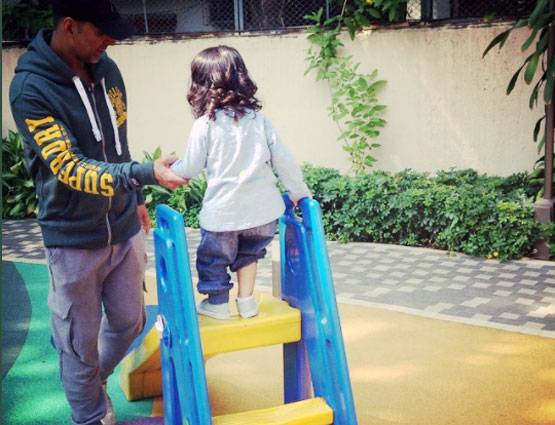 ...तो इसलिए अपनी बेटी नितारा का चेहरा छिपाते हैं अक्षय कुमार?