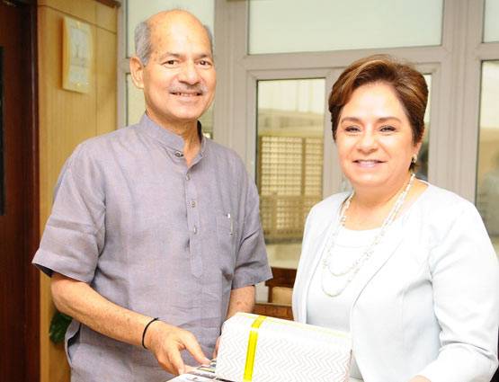 पायलट भी थे अनिल माधव दवे, नर्मदा के लिए 18 घंटे तक उड़ाया था प्लेन