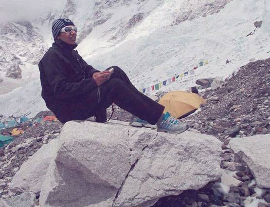 PHOTOS दो बच्चों की मां ने 5 दिन में दूसरी बार फतह किया माउंट एवरेस्ट