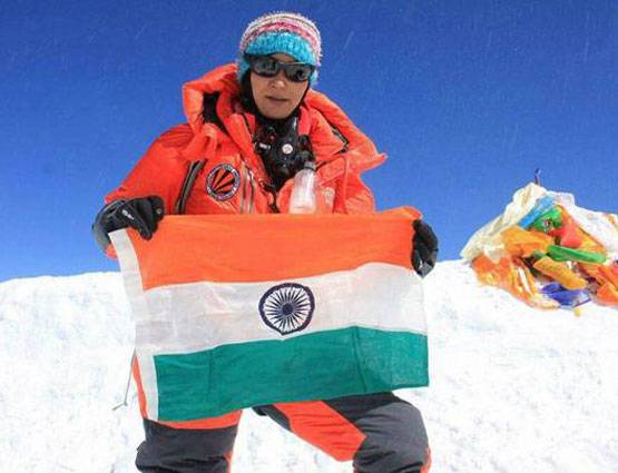 PHOTOS दो बच्चों की मां ने 5 दिन में दूसरी बार फतह किया माउंट एवरेस्ट